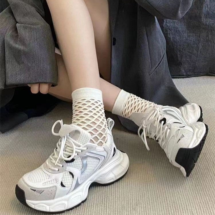 Lightweight Mesh Running Shoes