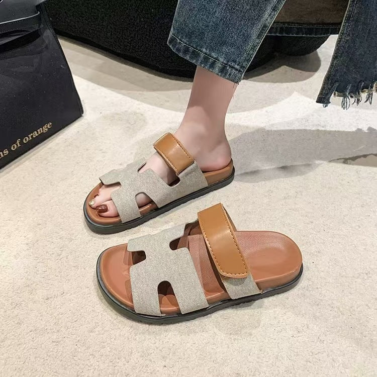 Women's platform slippers