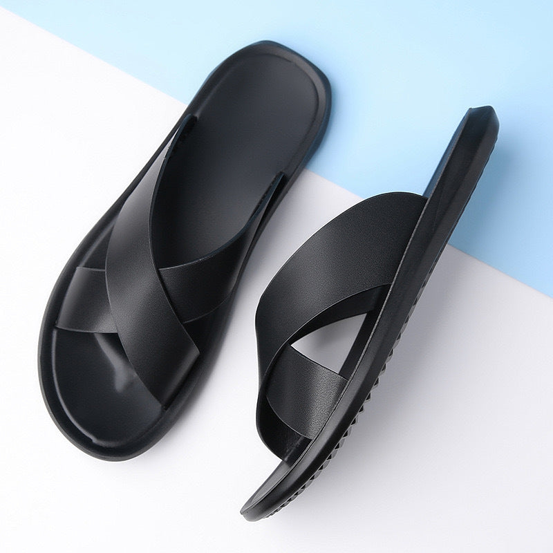 Men's beach shoes